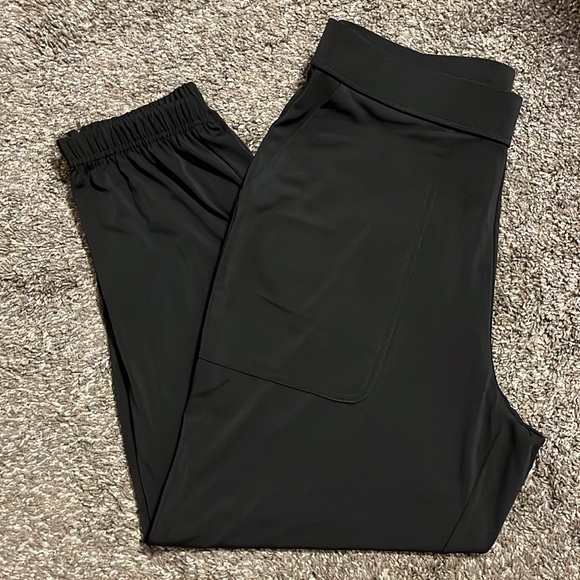 Lisa Rinna Collection Cropped Pull-On Joggers Size S - Picture 2 of 8